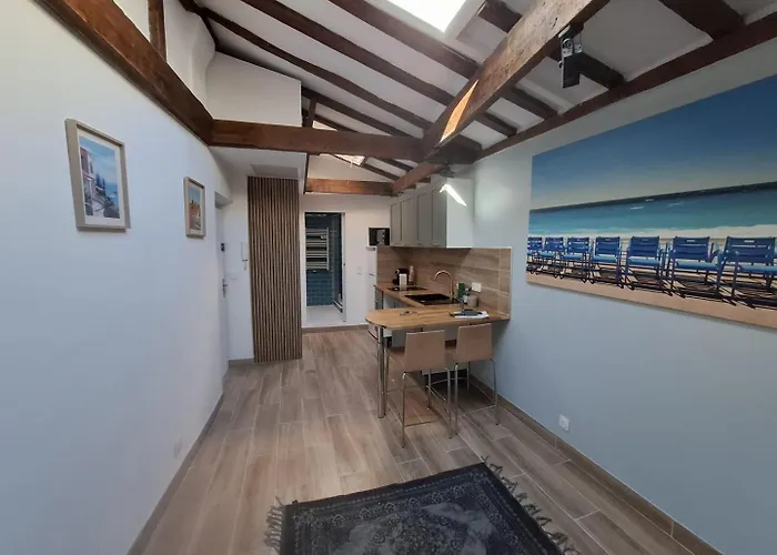 Renove - Place De La Republique