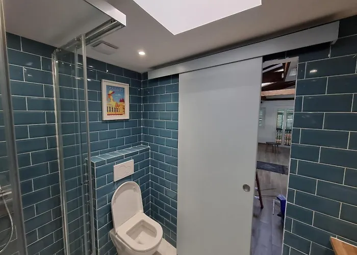 Renove - Place De La Republique